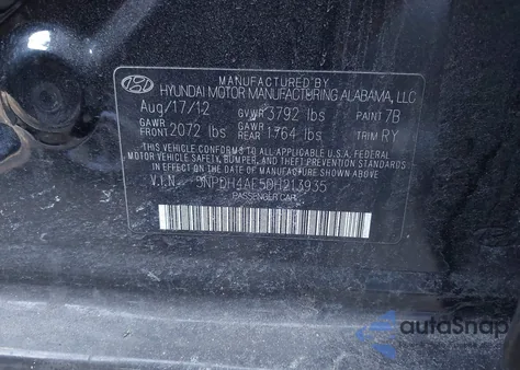 2013 Hyundai Elantra Limited z USA, uszkodzony, nr VIN 5NPDH4AE5DH213935